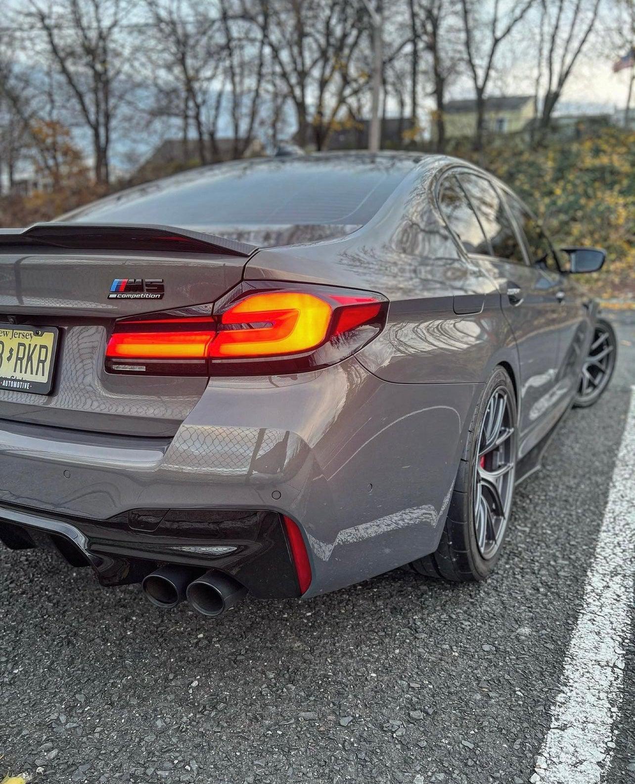BMW F90 M5 Carbon fiber CS Style Spoiler