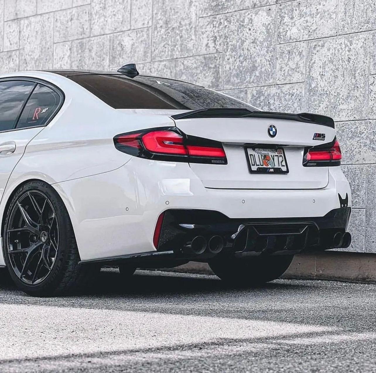 BMW F90 M5 Carbon fiber CS Style Spoiler