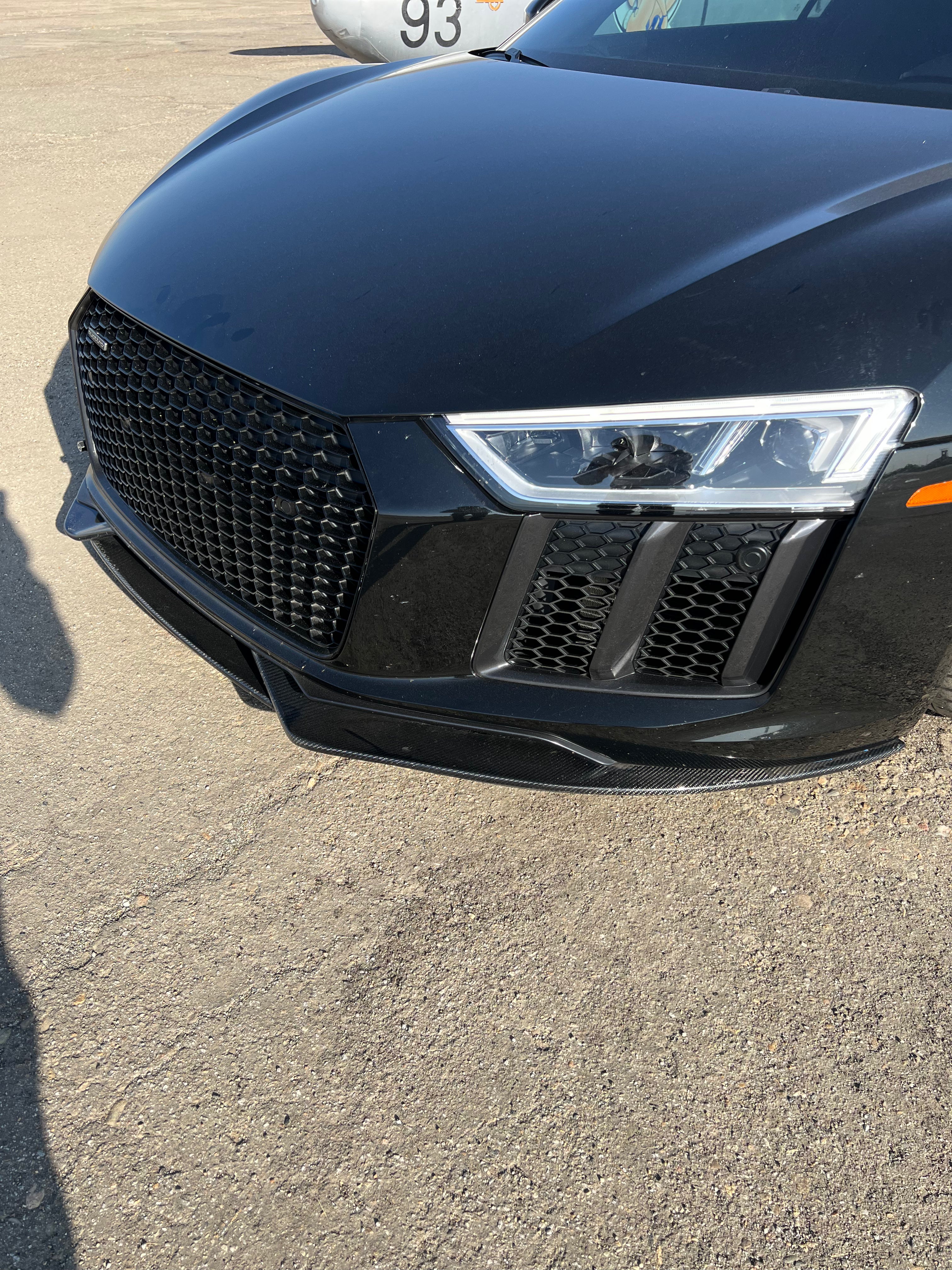 Audi R8 3Pc Artisan Carbon Fiber Front Lip - eurobahndynamics