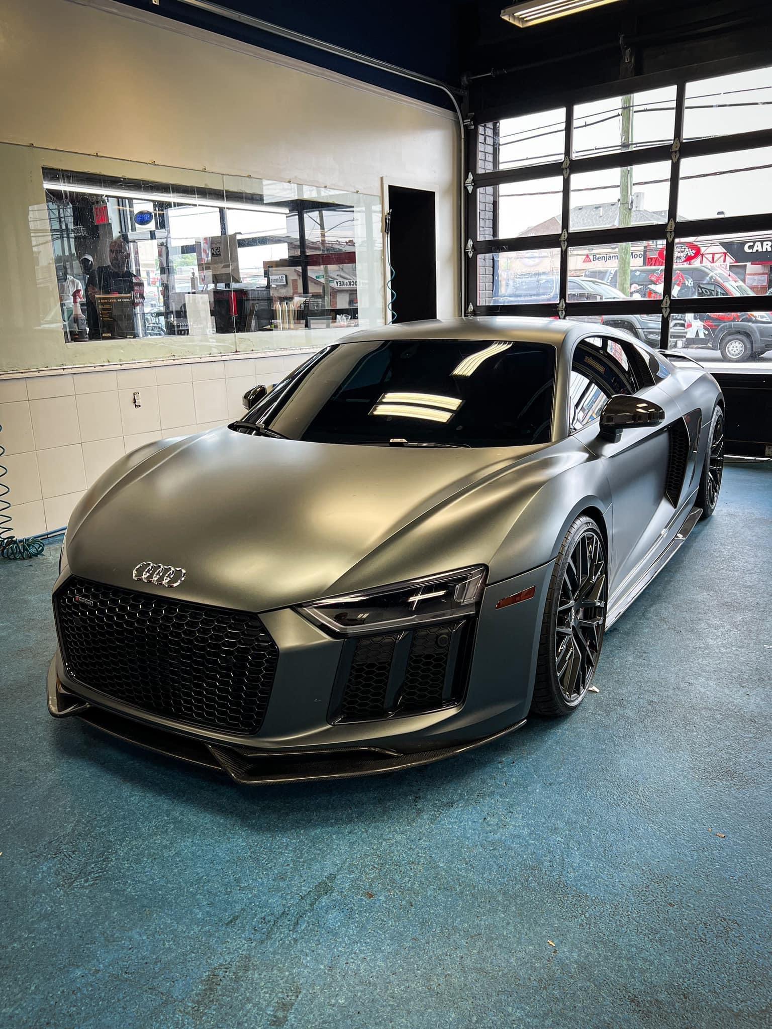 Audi R8 3Pc Artisan Carbon Fiber Front Lip - eurobahndynamics