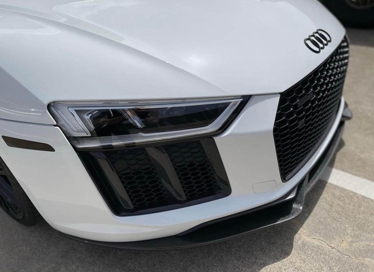 Audi R8 3Pc Artisan Carbon Fiber Front Lip - eurobahndynamics