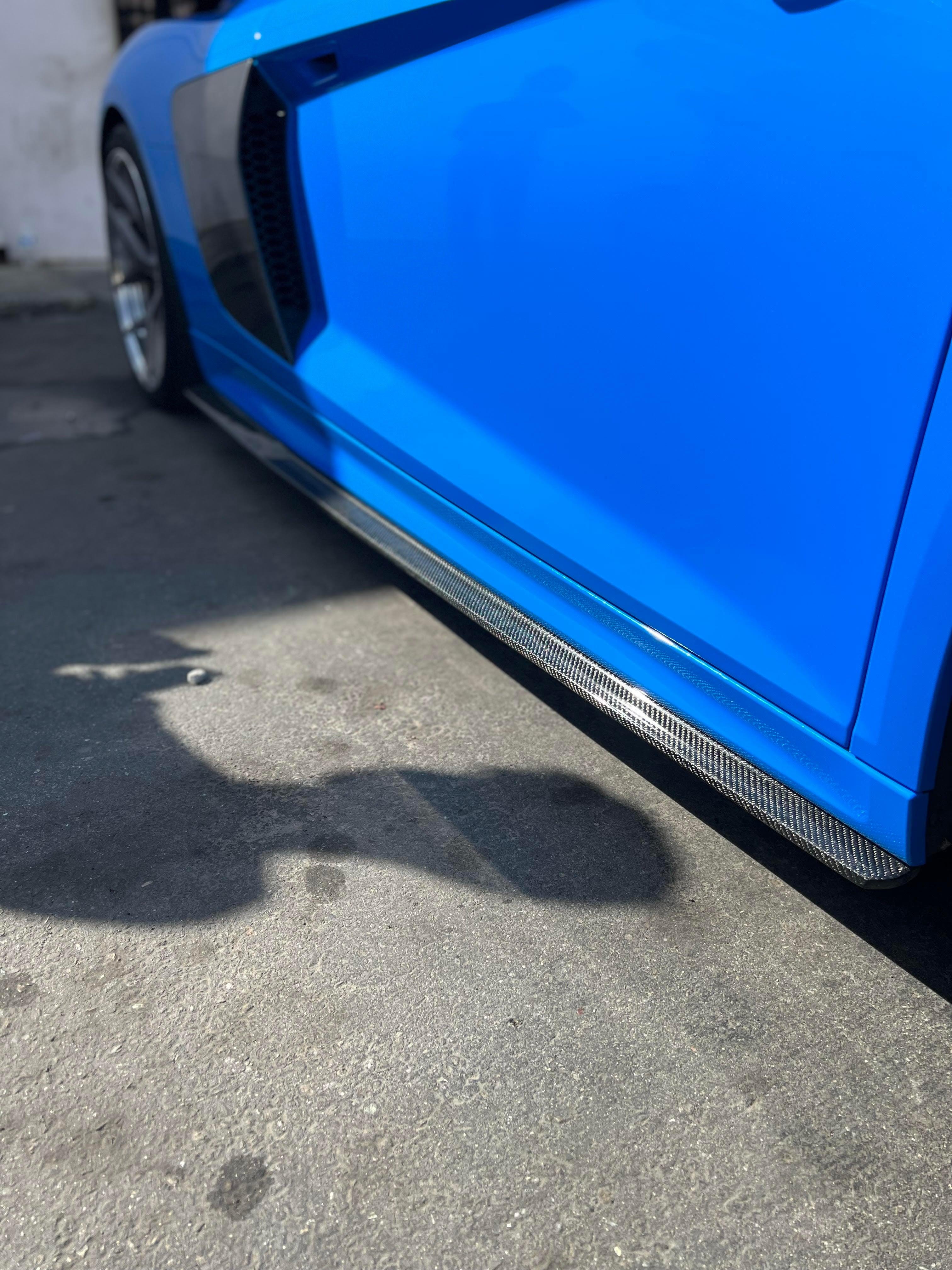 Audi R8 Artisan Carbon Fiber Side Skirts - eurobahndynamics