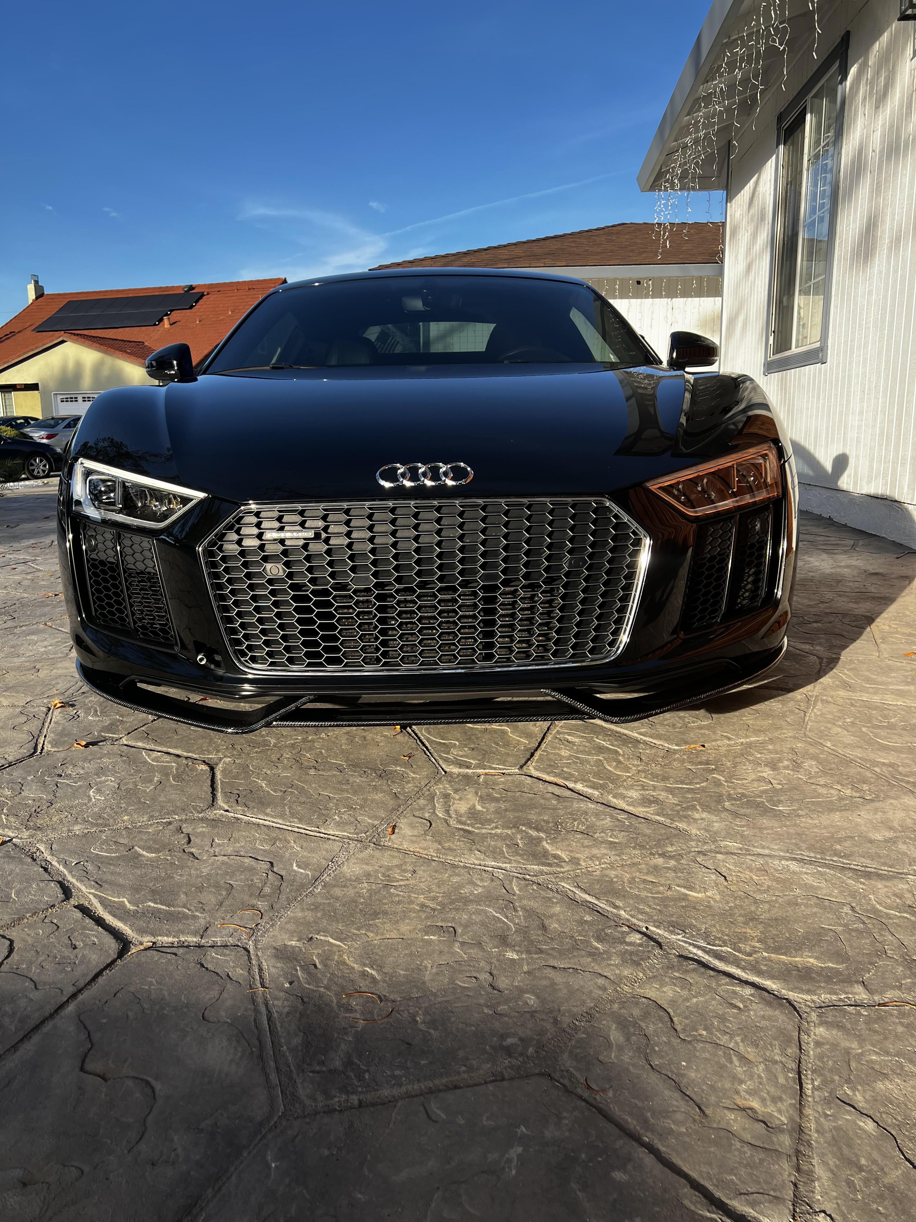 Audi R8 3Pc Artisan Carbon Fiber Front Lip - eurobahndynamics