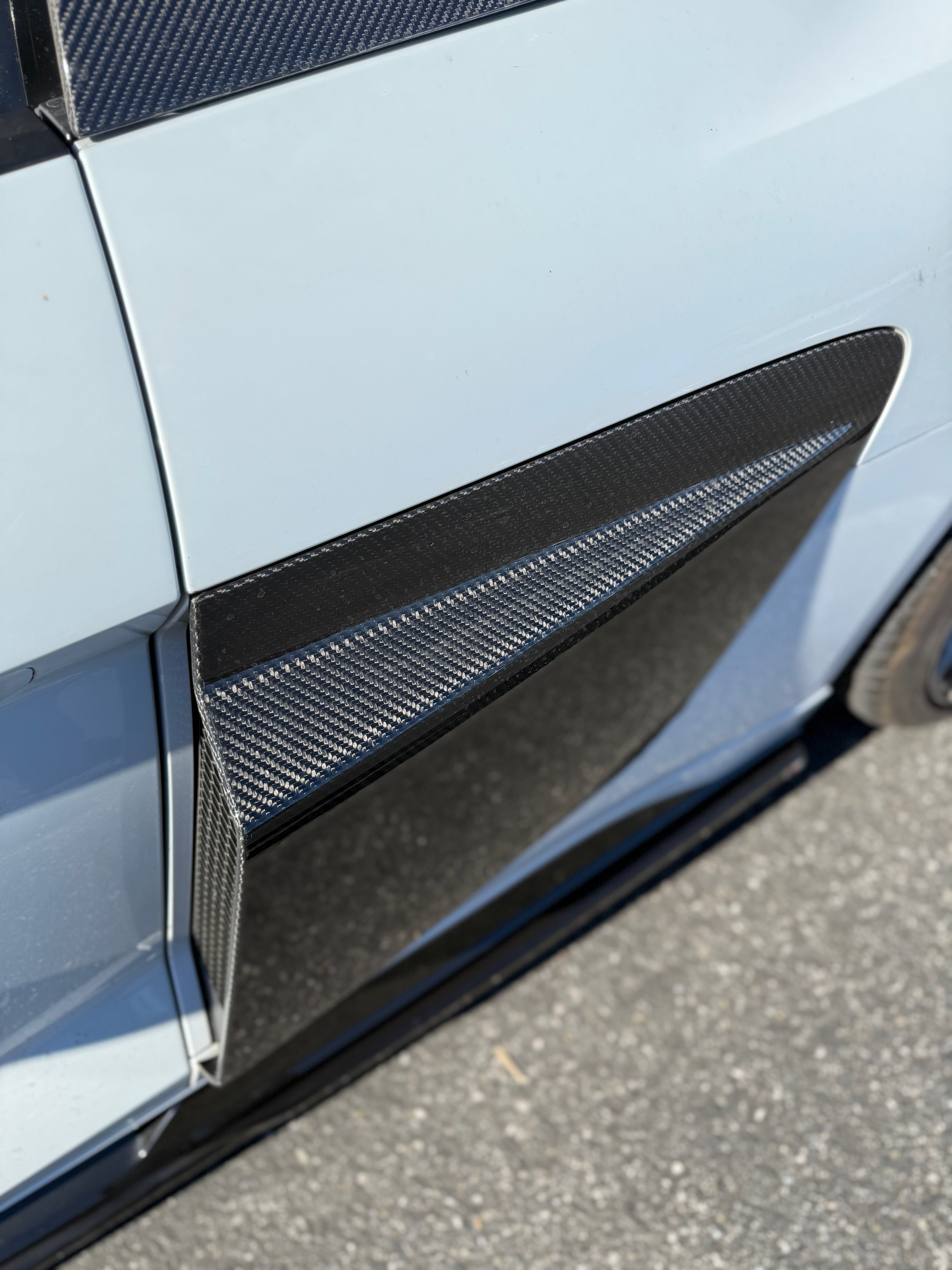 Audi R8 Gen 2 Carbon Fiber Side Blades Vent