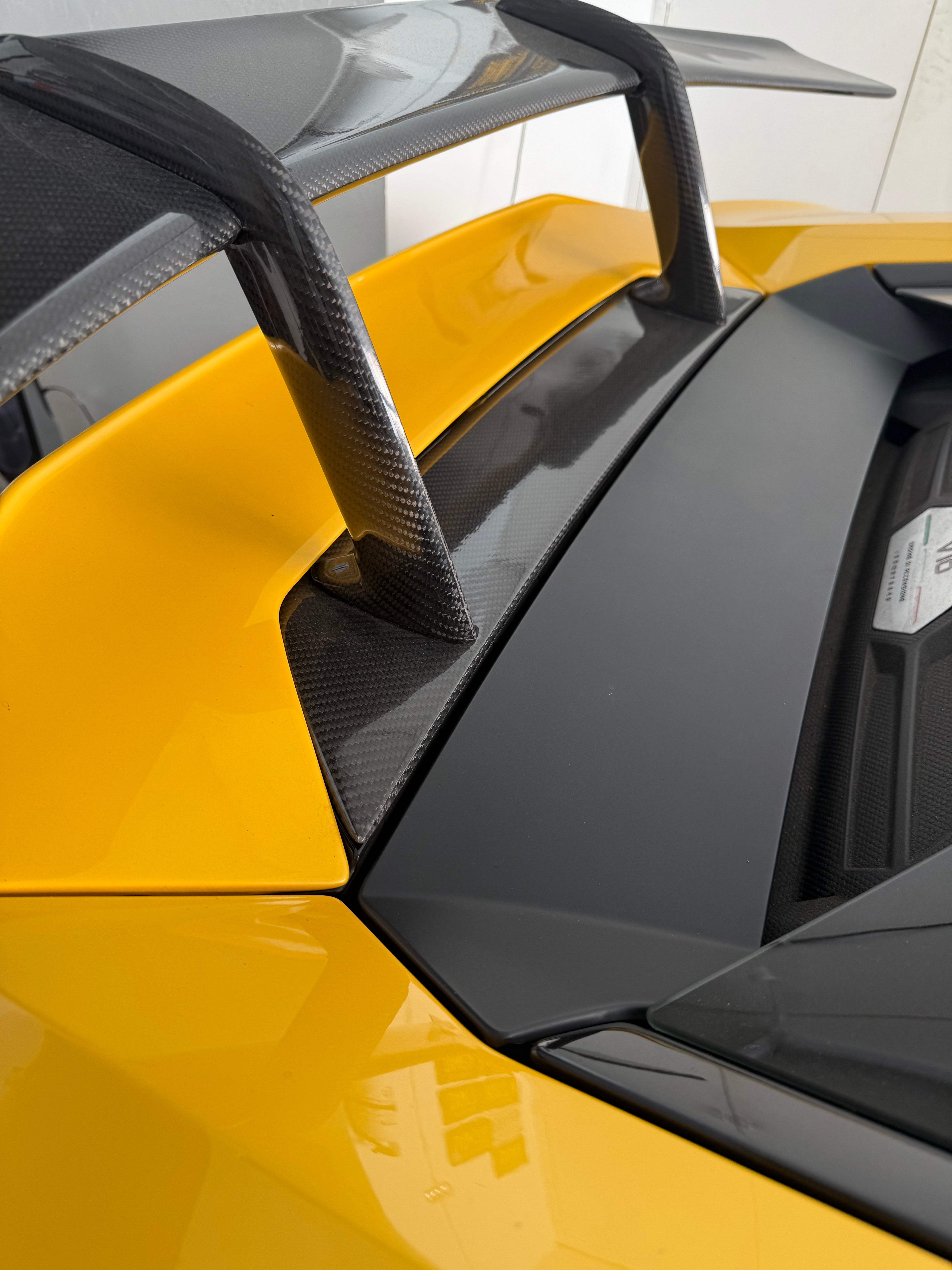 Lamborghini Huracan Evo Artisan AP Wing