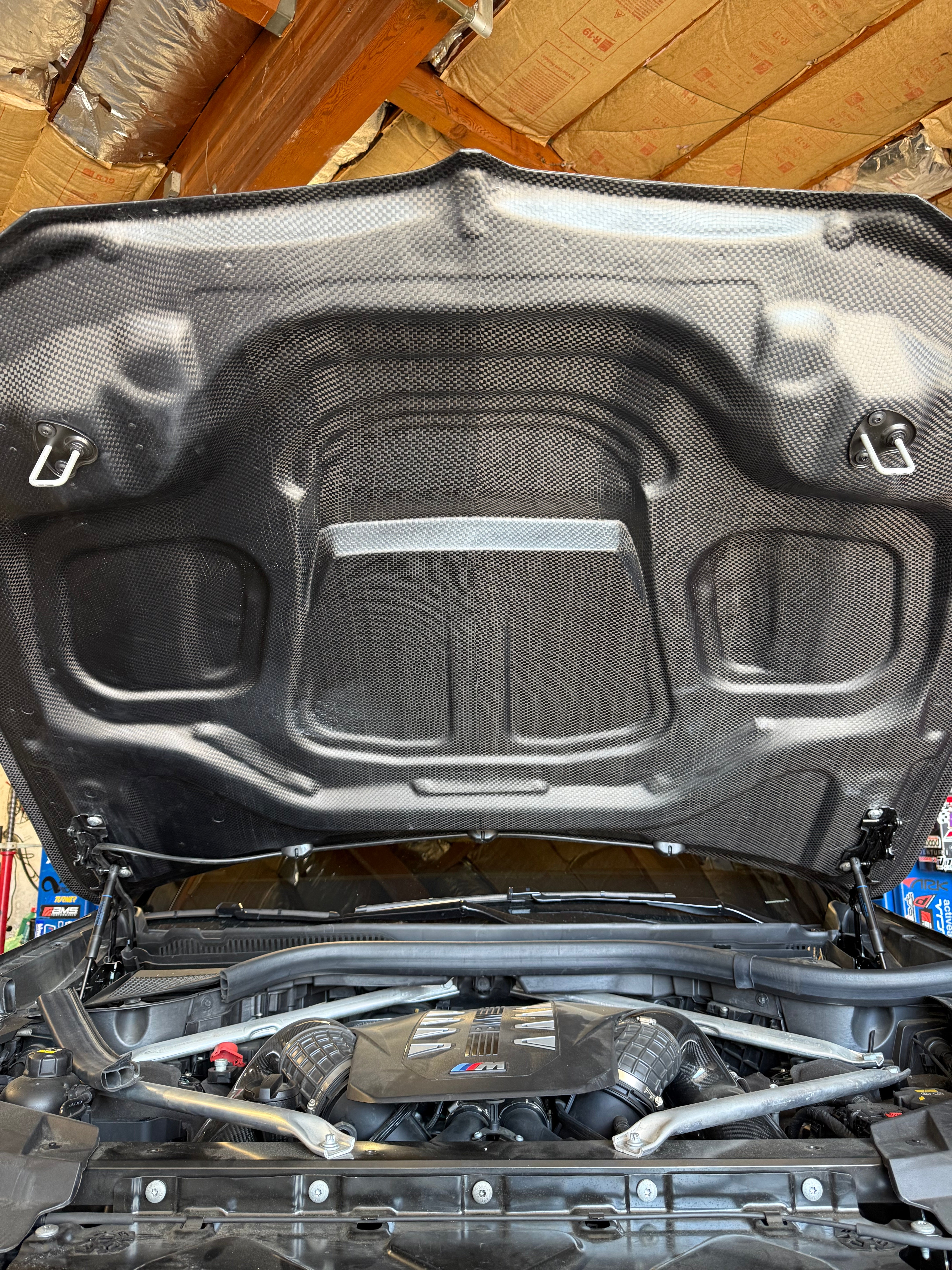 2023-2025 BMW G07 X7 Artisan Carbon Fiber Hood