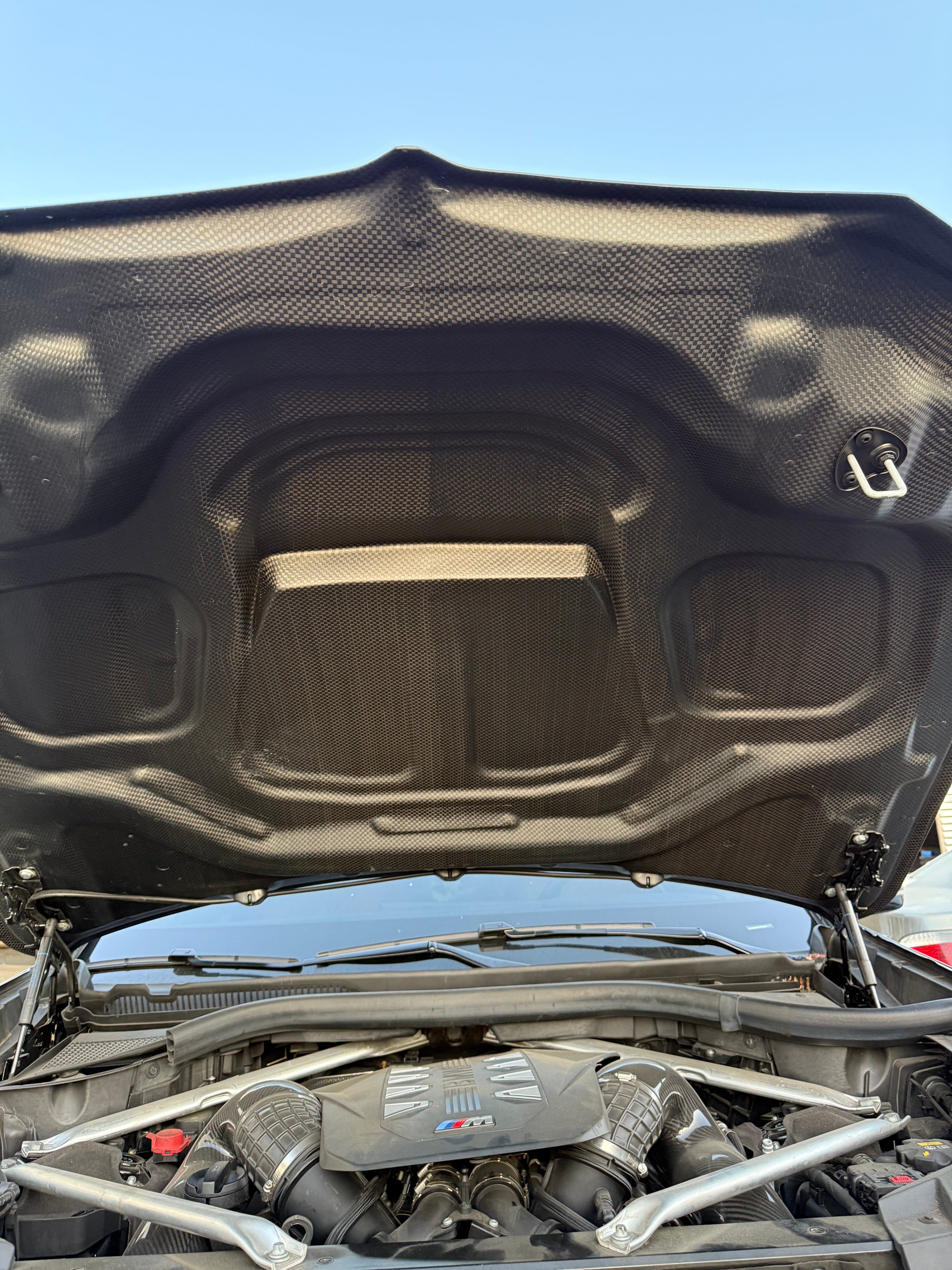 USED 2023-2026 BMW X7 Carbon Fiber Artisan Carbon Fiber Hood