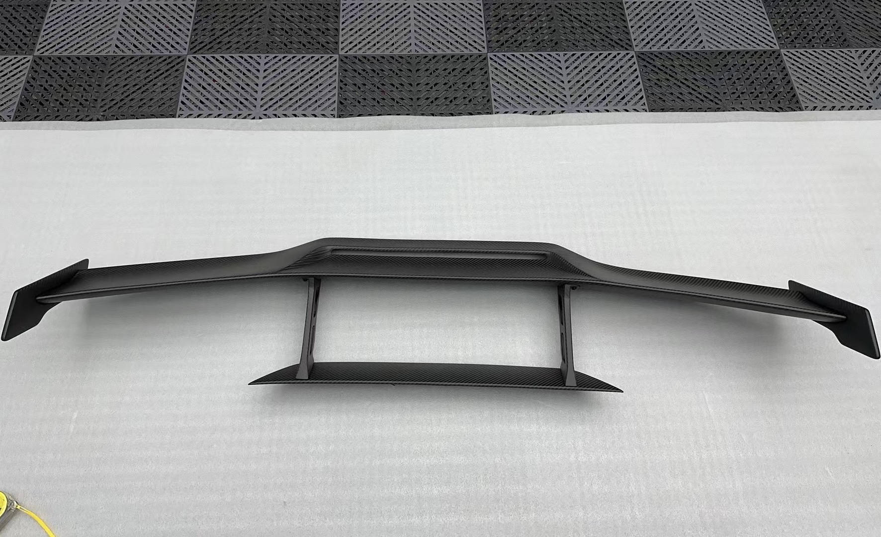 Lamborghini Huracan Evo AP Carbon Fiber Wing