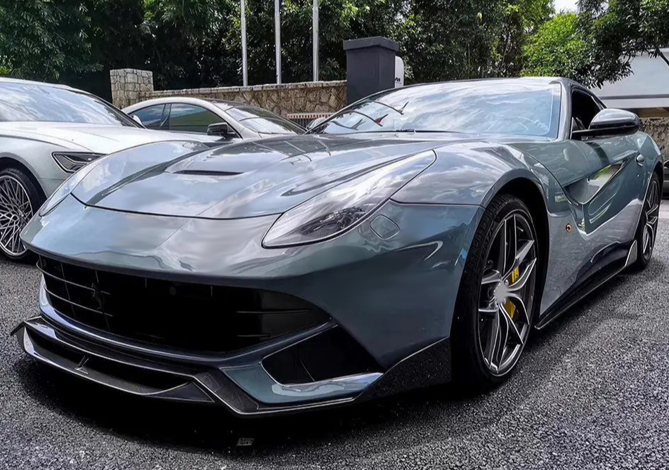 Ferrari F12 Carbon Fiber Artisan Front Lip