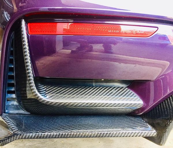 BMW F80 M3/F82/F83 M4 Carbon Fiber Rear Fangs