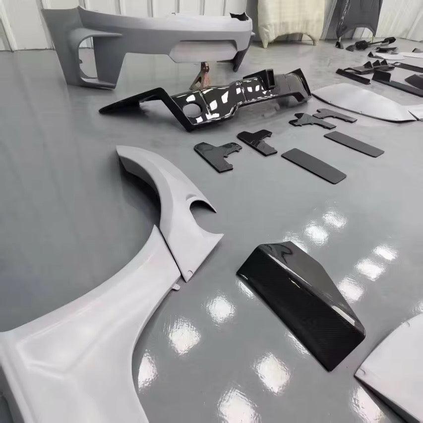 Mercedes AMG GT/GTS/GTC FRP/Carbon Fiber GT3 Wide Body Kit