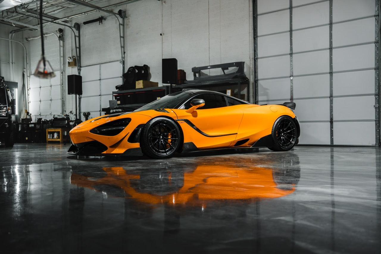 McLaren 720s/750s/765Lt Carbon Fiber Door Insert Trim