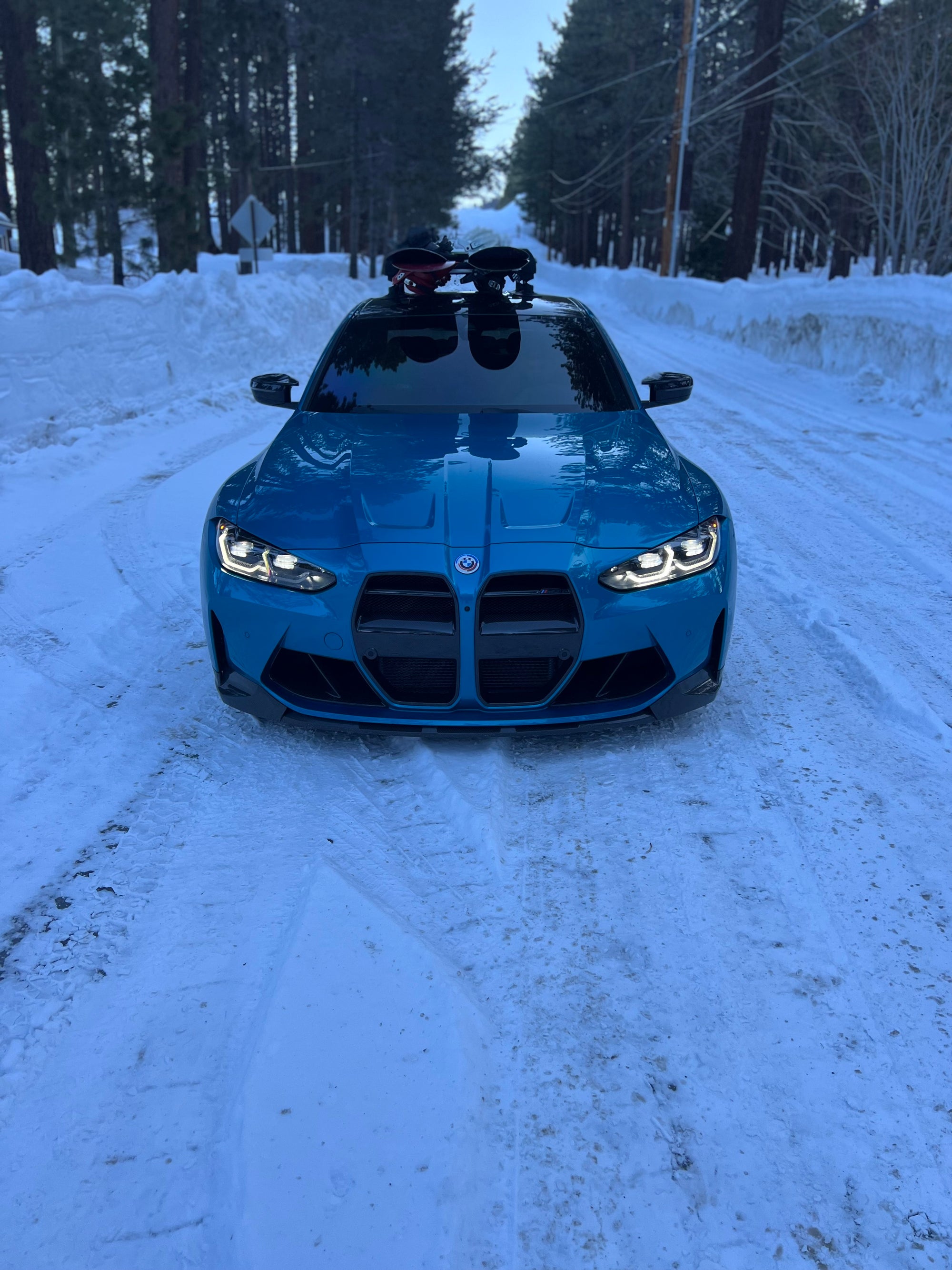 Universal Suction Cup Snowboard/Ski Rack | Eurobahndynamics