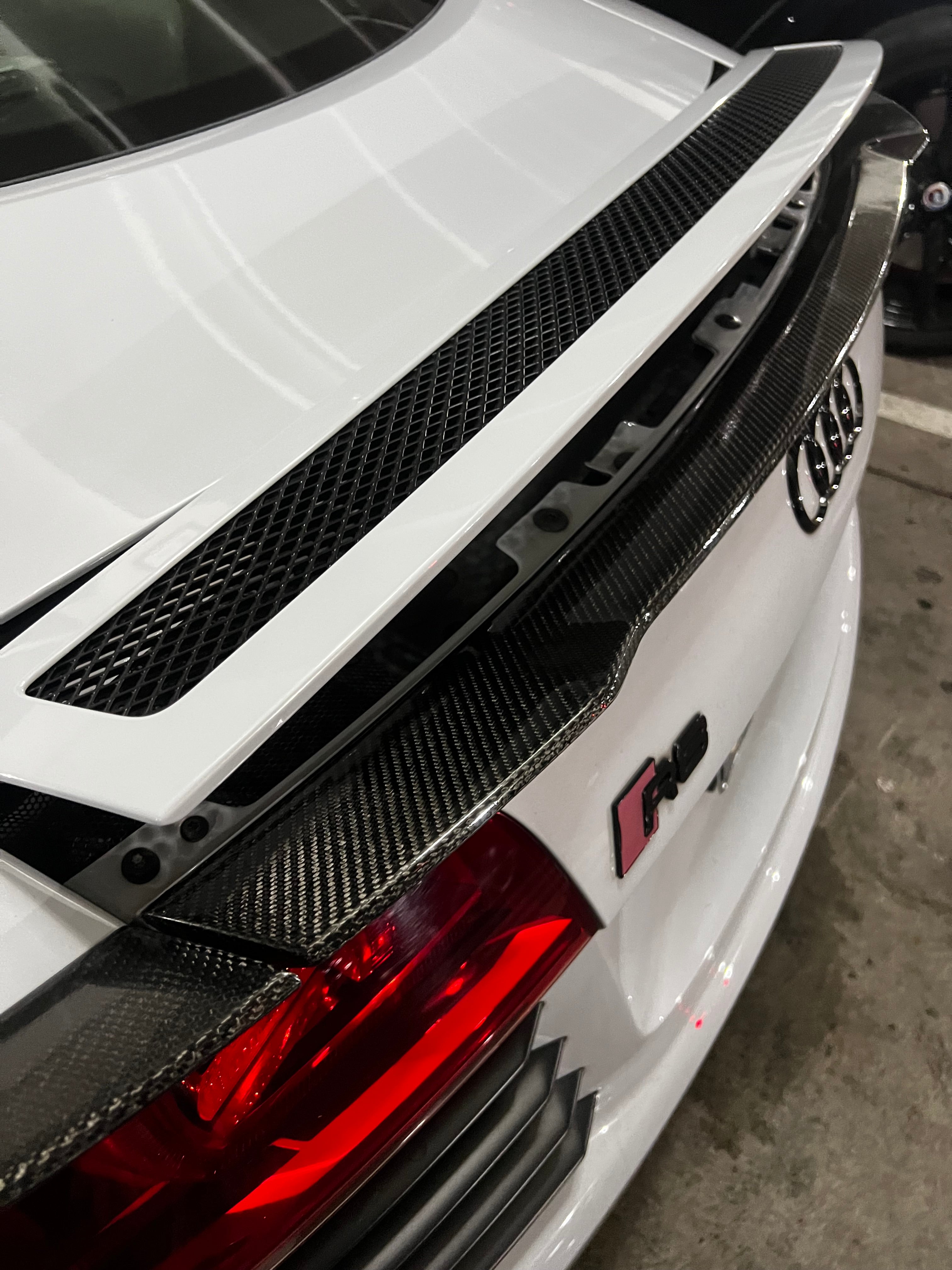 Audi R8 Gen 1 3PC Carbon Fiber Spoiler