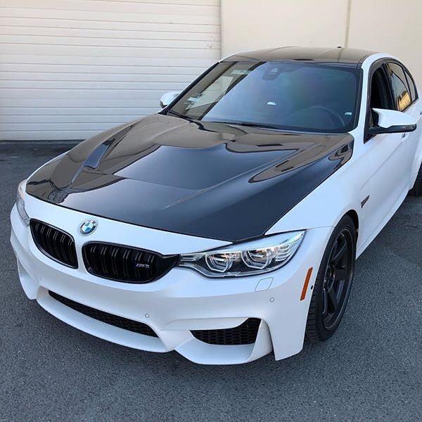 BMW F80 M3/F82/F83 M4 Carbon Fiber GTS Vented Hood