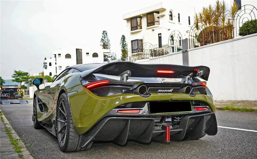 McLaren 720s Carbon Fiber Finned F1 Brake Light Diffuser