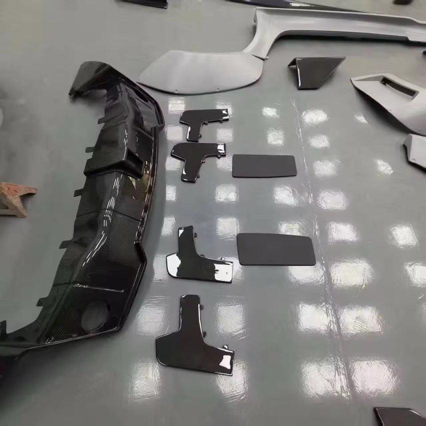 Mercedes AMG GT/GTS/GTC FRP/Carbon Fiber GT3 Wide Body Kit