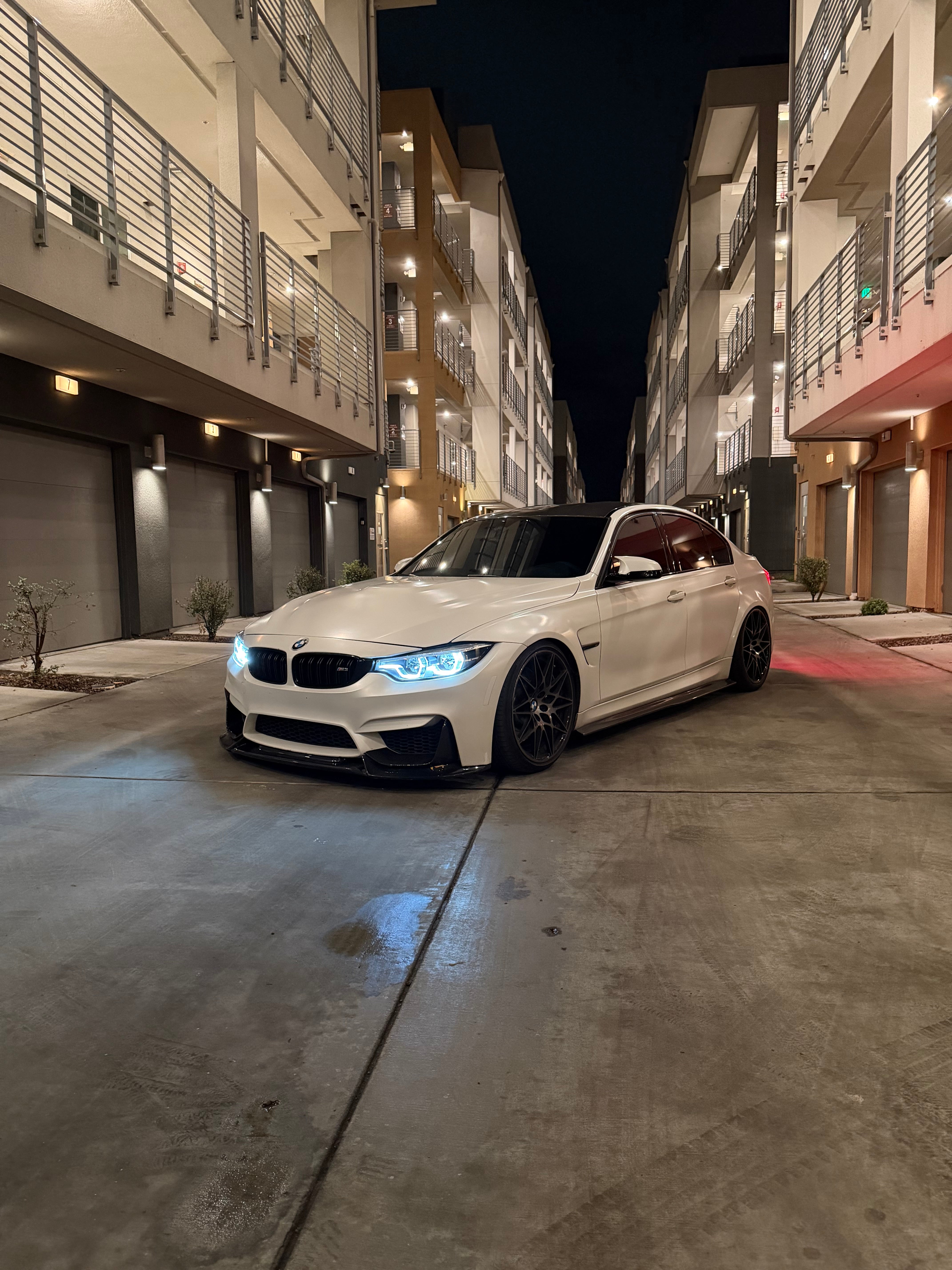 BMW F80 M3 F82/F83 M4 & F30/F32/F33/F36 4 Series Ikon V2 LED Switch Back Headlights DRL White/Yellow