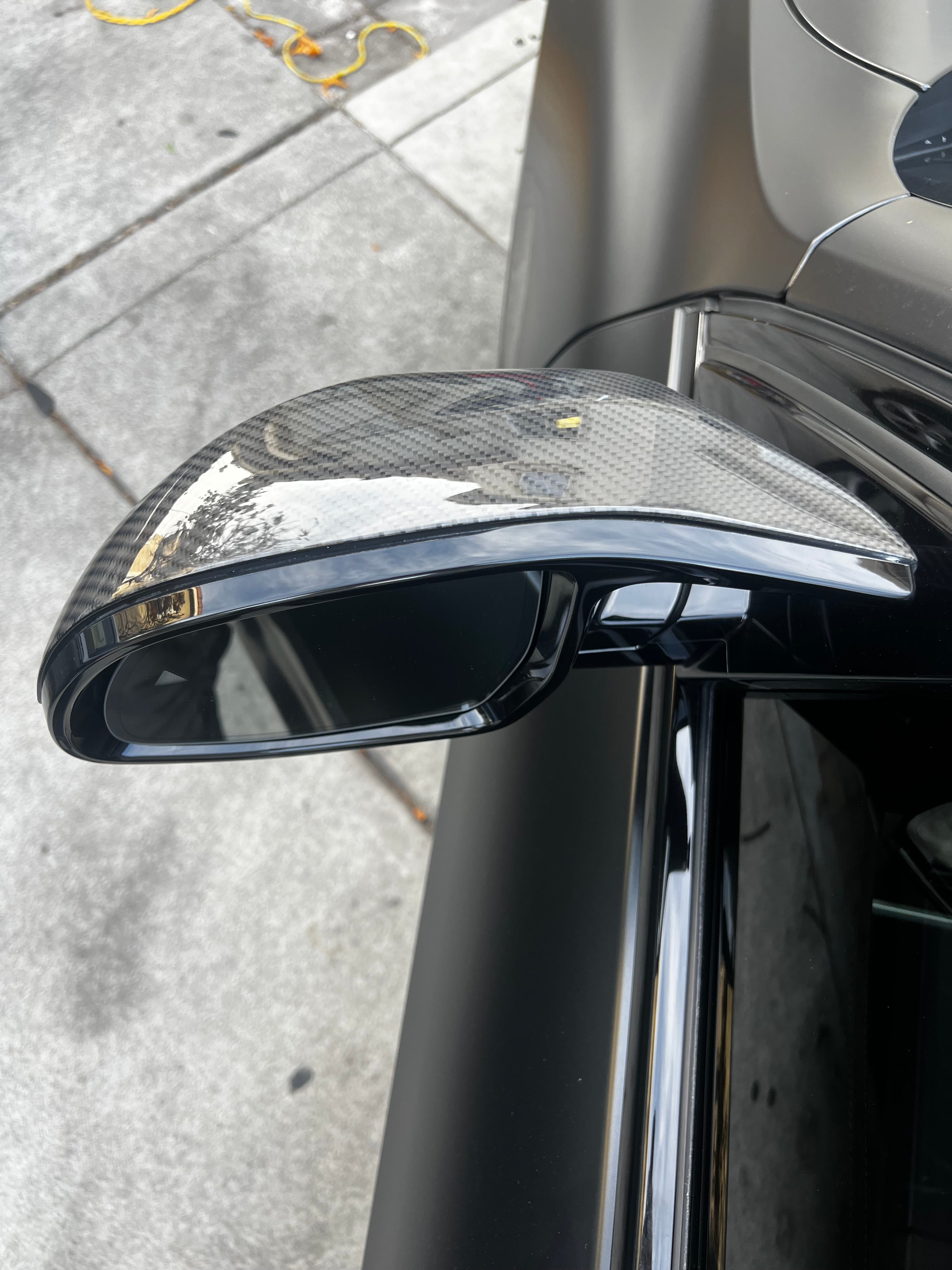 BMW G01 X3/G02 X4/G05 X5/G06X6/G07 X7 Carbon Fiber Mirror Caps