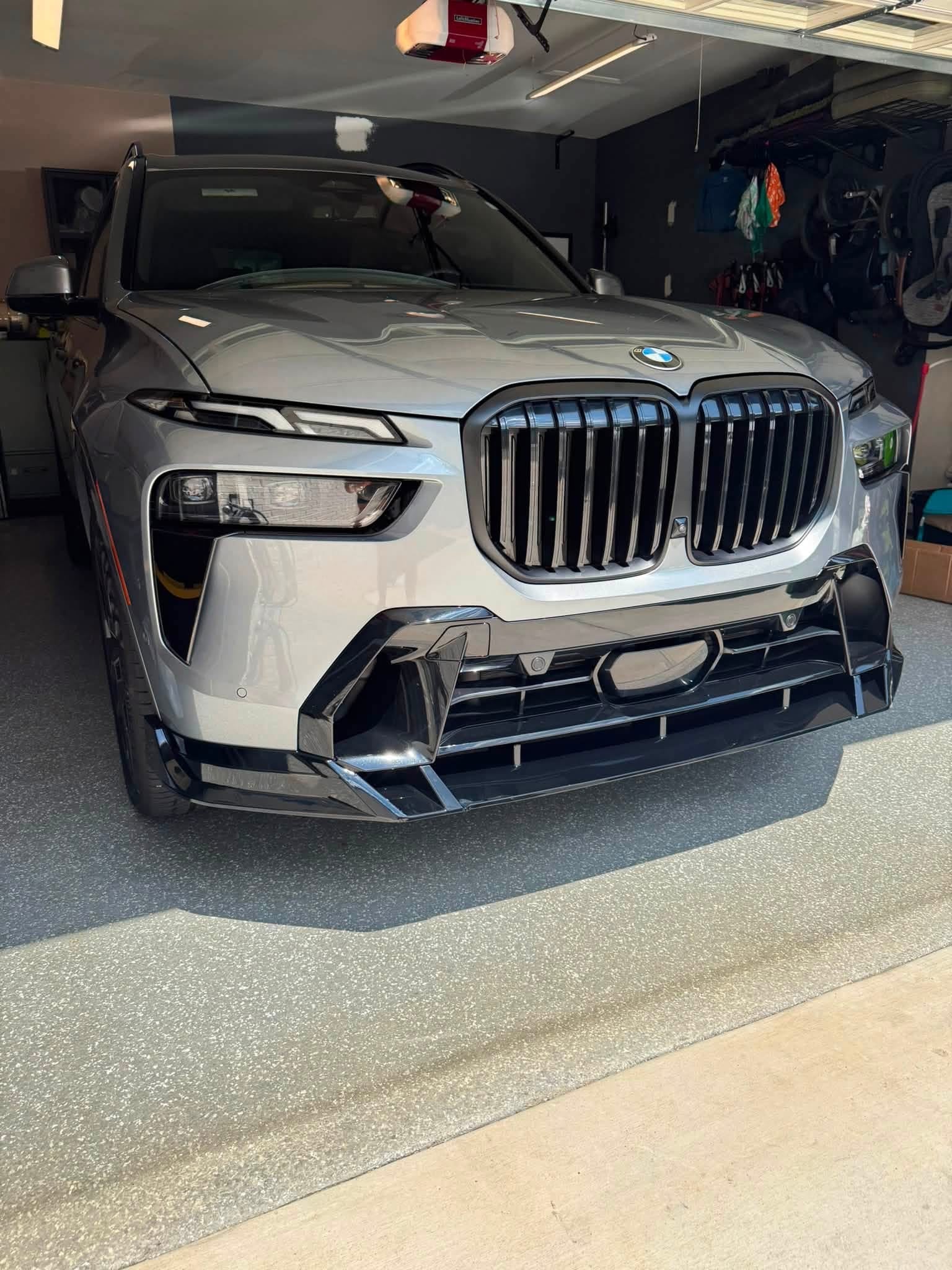 2023-2026 BMW G07 X7 ABS Gloss Black 3Pc Front Lip