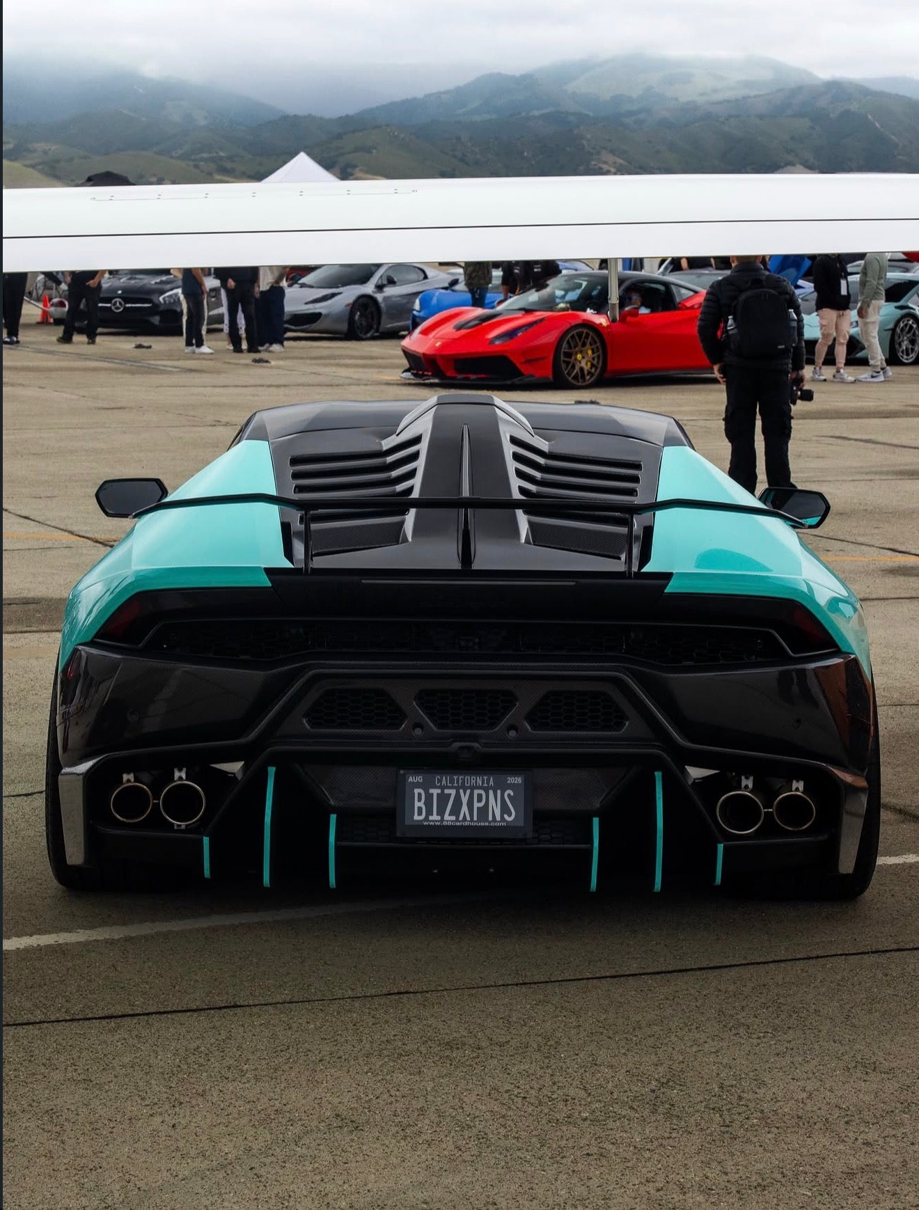 Lamborghini Huracan LP580/LP610/EVO Carbon Fiber STO Style Engine Hood