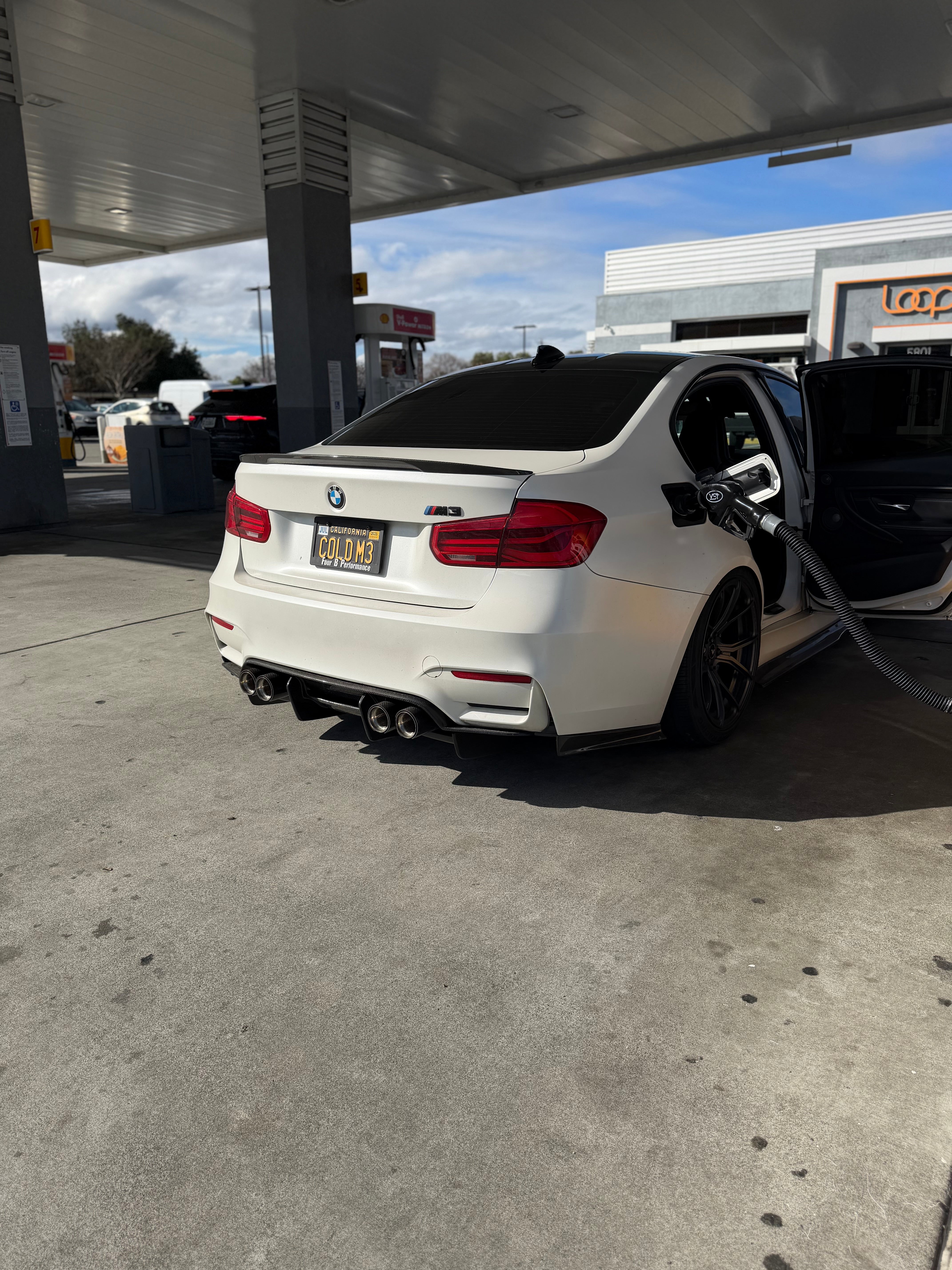BMW F80 M3/ F82/F83 M4 Carbon Fiber Artisan Under tray Diffuser