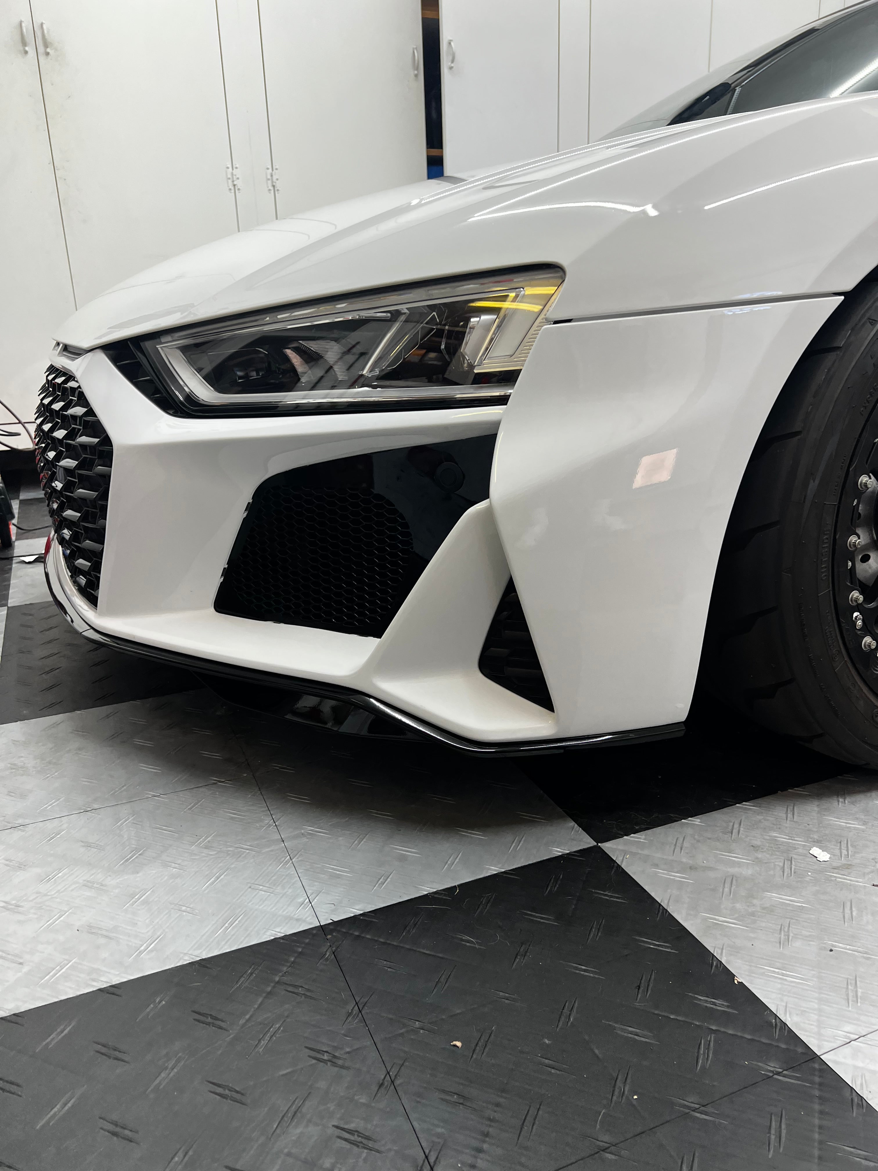 Audi R8 Pre Face Lift To Face Lift Conversion Front Bumper With Grilles & Trims 2017-2023