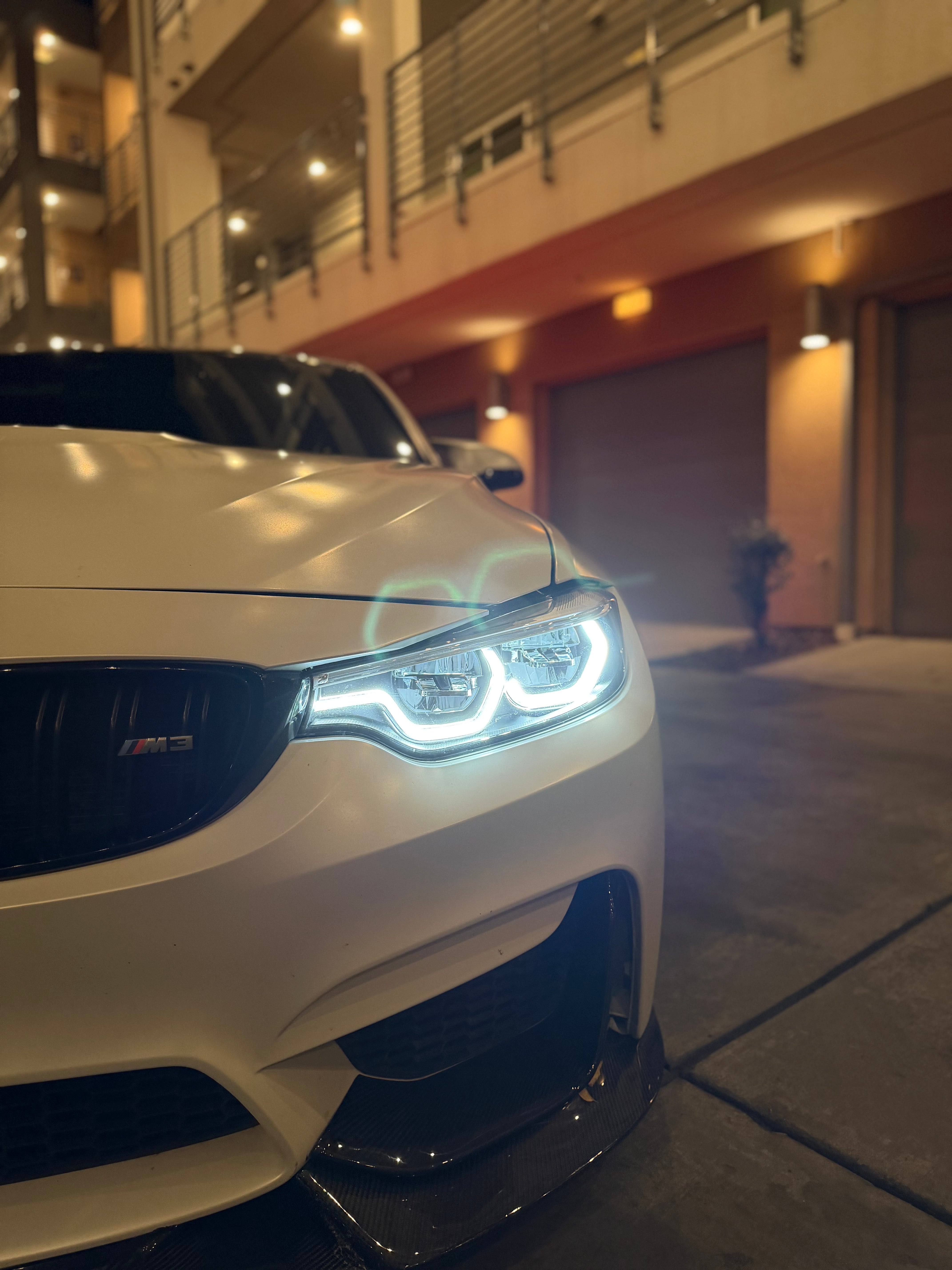 BMW F80 M3 F82/F83 M4 & F30/F32/F33/F36 4 Series Ikon V2 LED Switch Back Headlights DRL White/Yellow