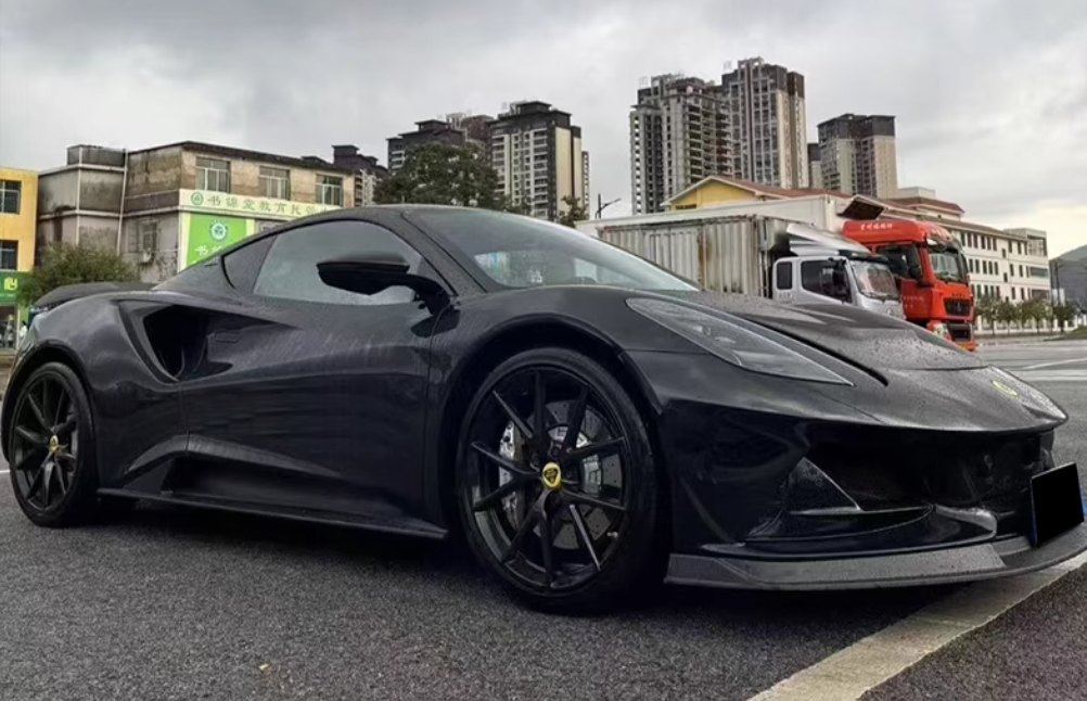 Lotus Emira Carbon Fiber AP Side Skirts