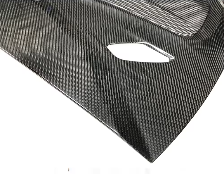 McLaren 540C/570s/570GT Carbon Fiber 600LT Style Rear Engine Lid With Exhaust