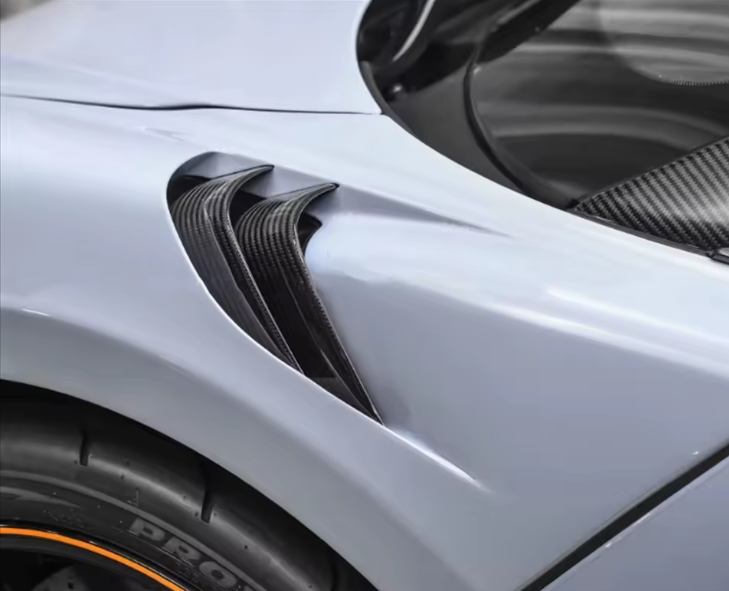 McLaren 540C/570S/570GT/600LT Carbon Fiber Vented Fenders