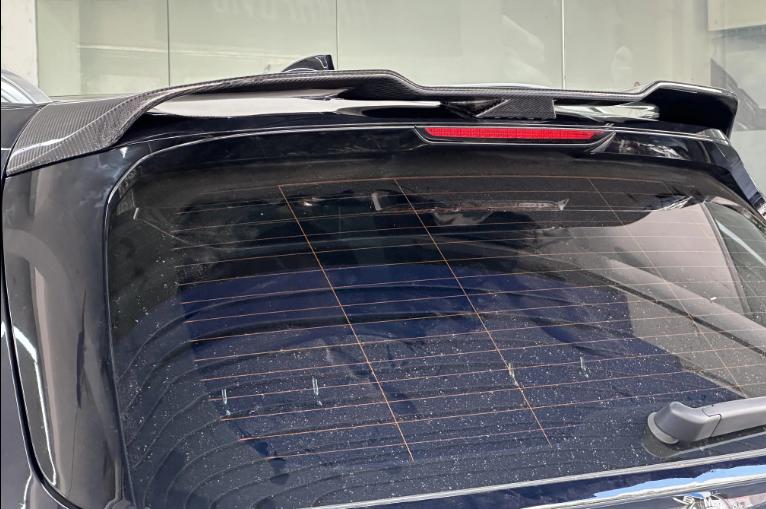 BMW X7 G07 Carbon Fiber Roof Spoiler