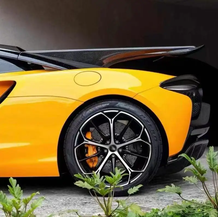 McLaren Artura Carbon Fiber Artisan Wing