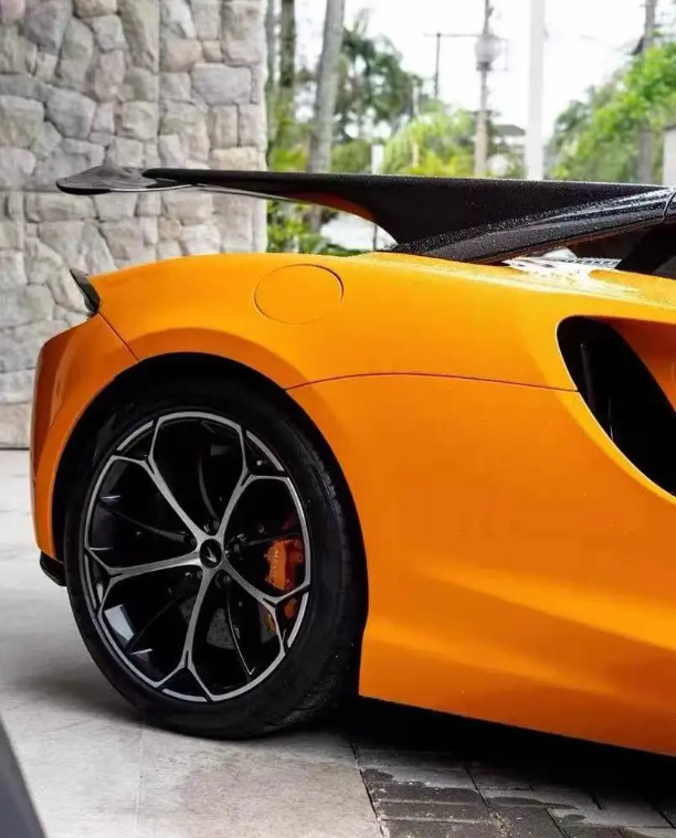 McLaren Artura Carbon Fiber Full Aero Kit