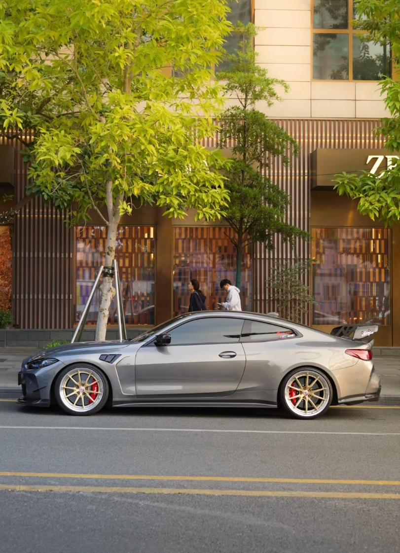 BMW G80 M3/G82/G83 M4 Carbon Fiber AP Side Skirt Replacements