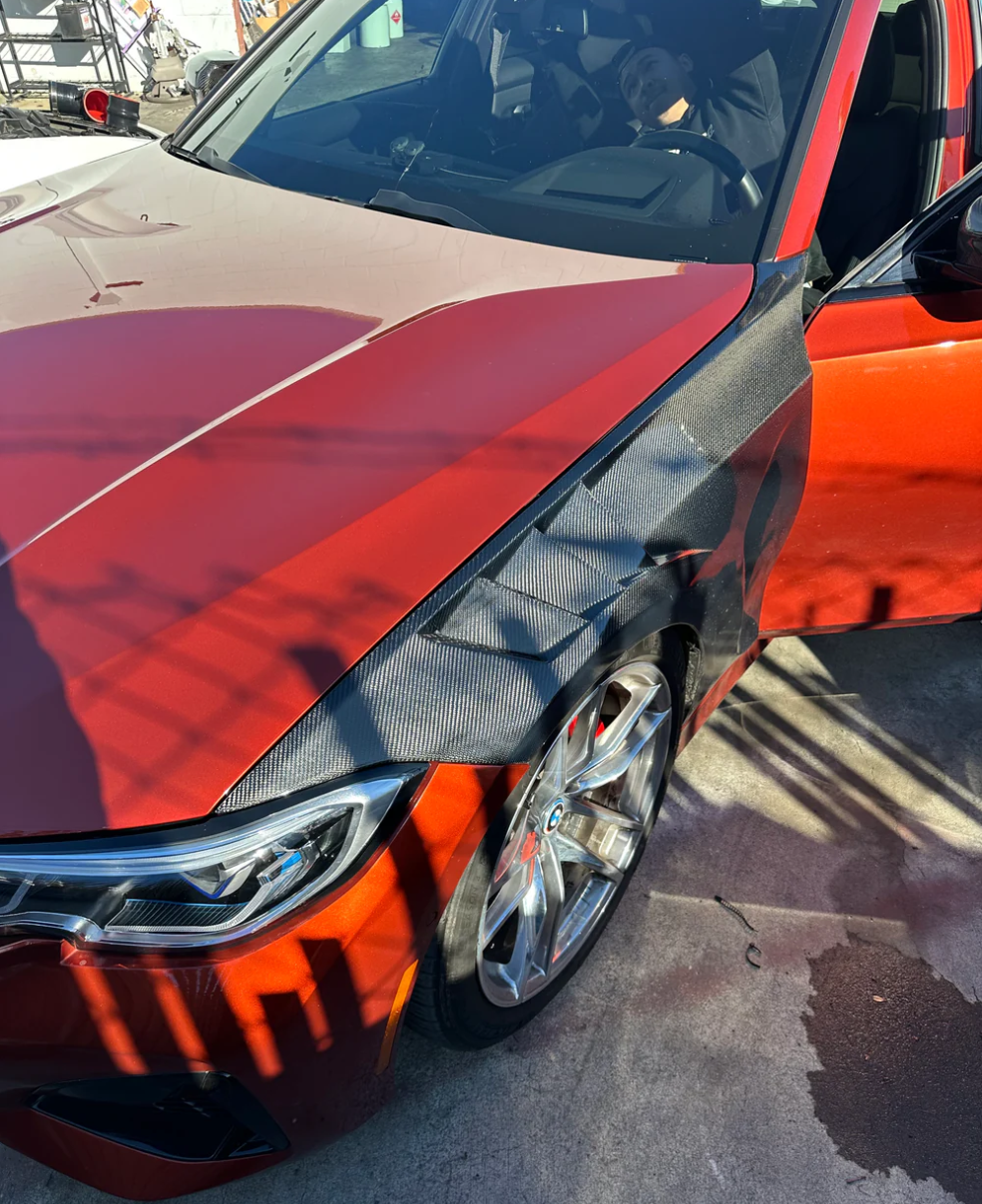 BMW G20 3 Series 330i/M340i Carbon Fiber Vented Fenders