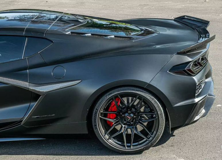 2021-2026 Corvette C8 Carbon Fiber Rear Trunk Spoiler