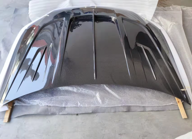 Mercedes GLE 350/450/580/53/63 W167/C167 Carbon Fiber Vented Hood