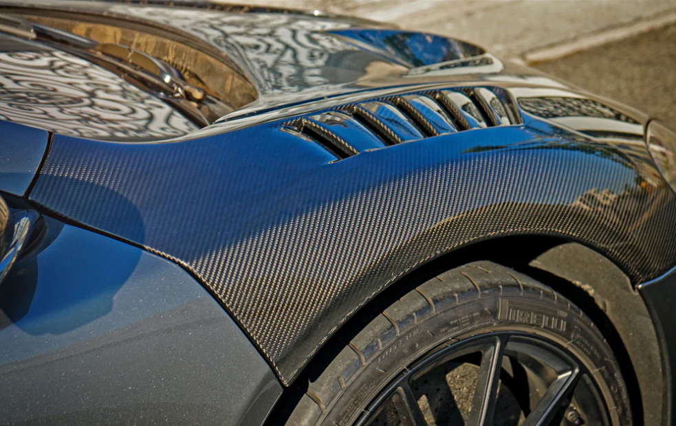 McLaren 650s Carbon Fiber Vented Fenders