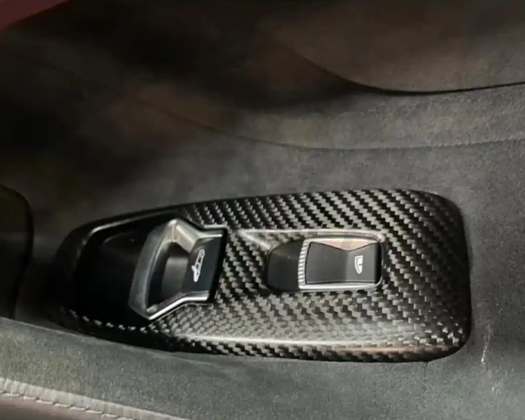 McLaren GT Carbon Fiber Complete Interior Trim