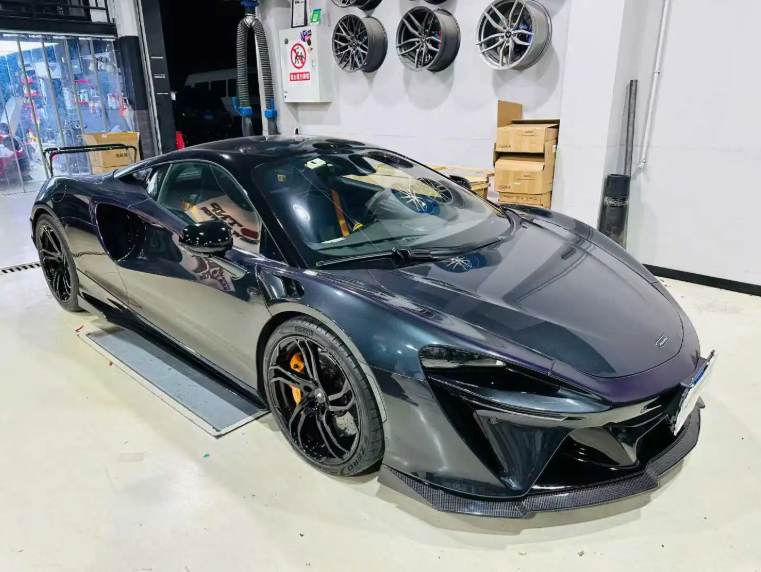McLaren Artura Carbon Fiber Full Aero Kit