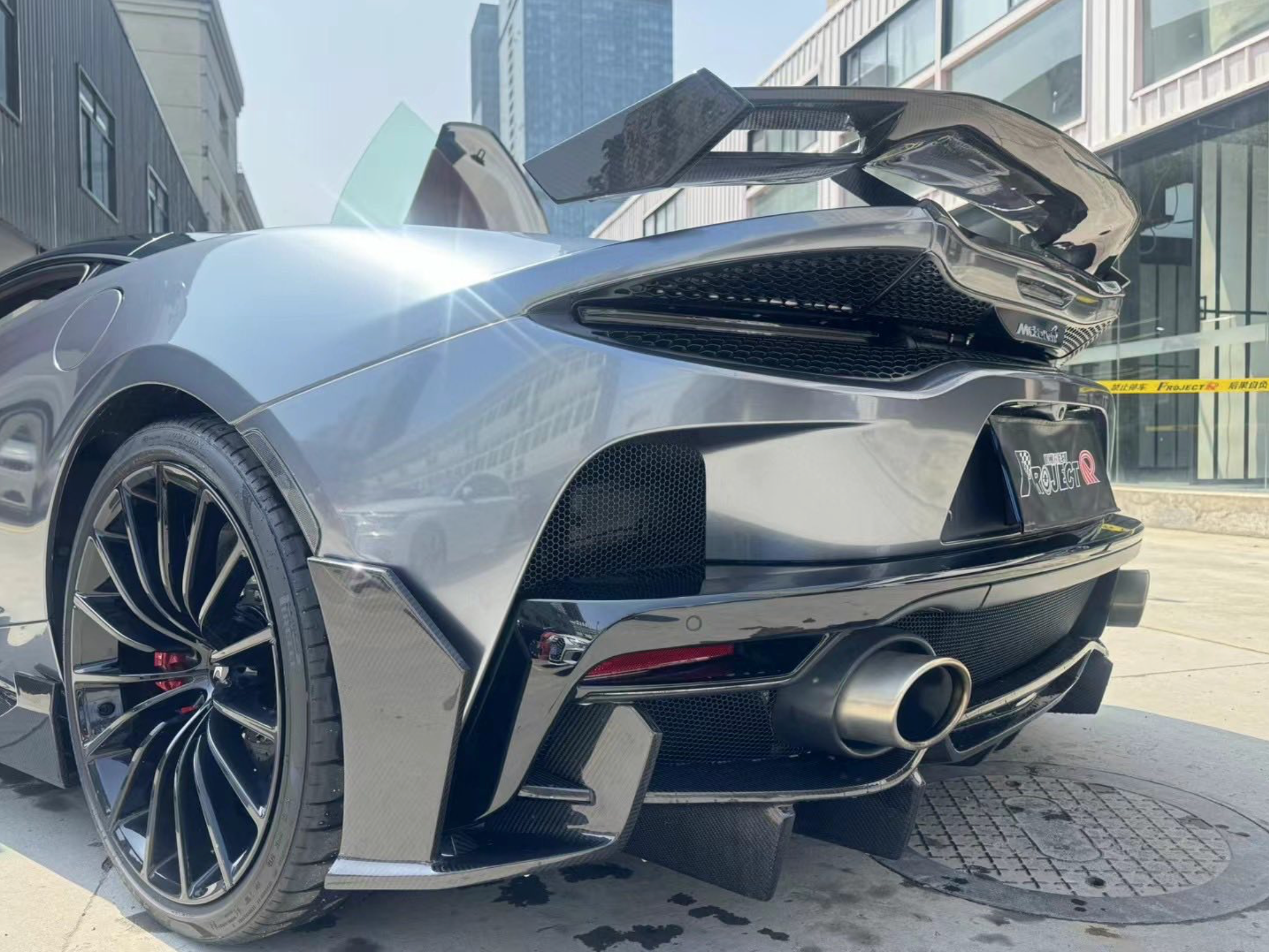 McLaren GT Carbon Fiber AP Rear Diffuser