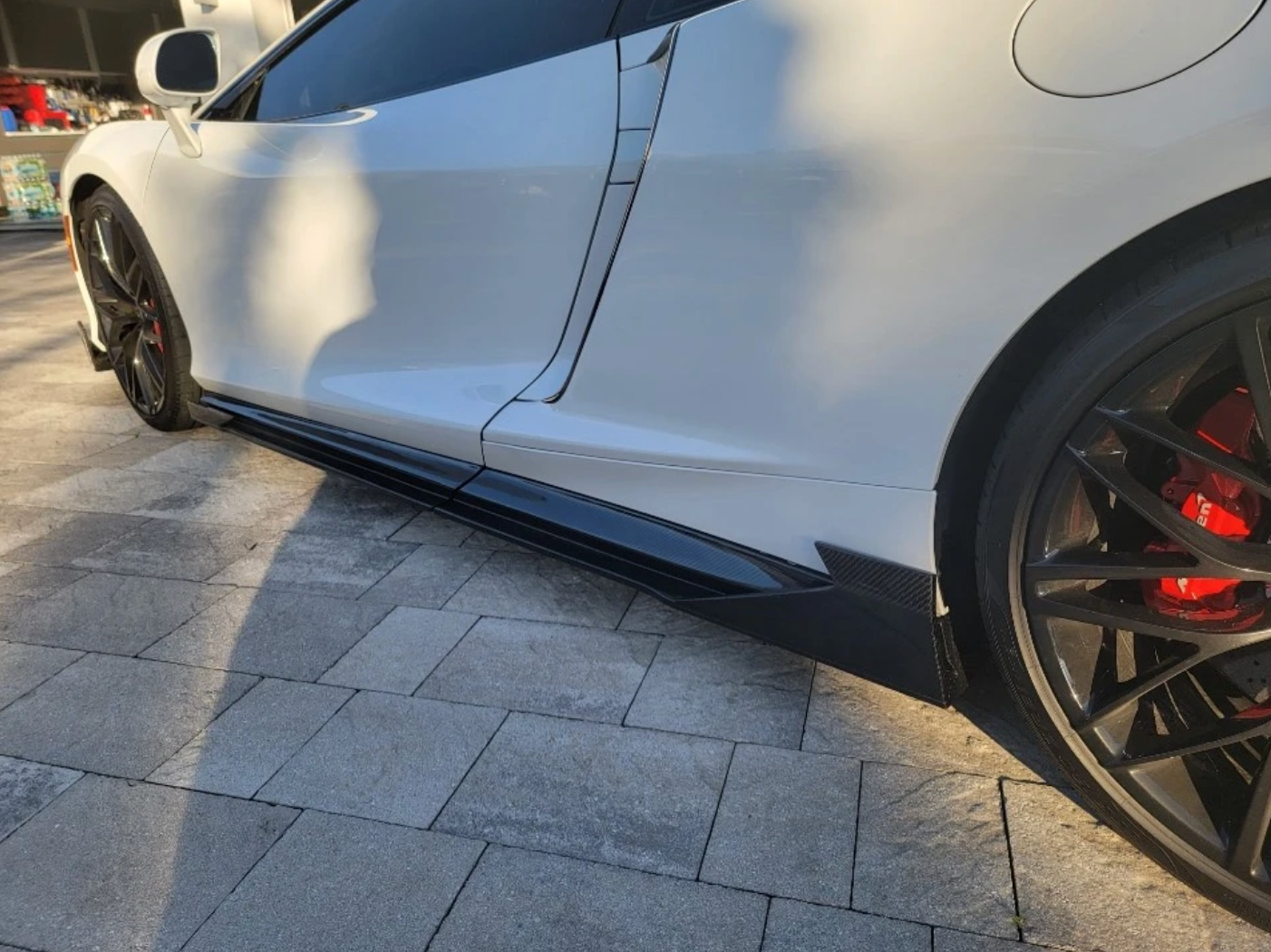 McLaren GT Carbon Fiber Side Skirt Extension