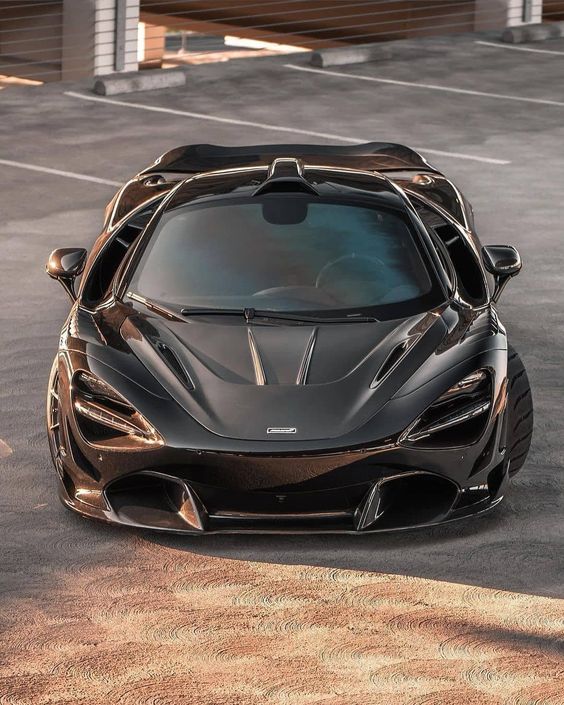 McLaren 720s Novi Style Carbon Fiber Roof Scoop