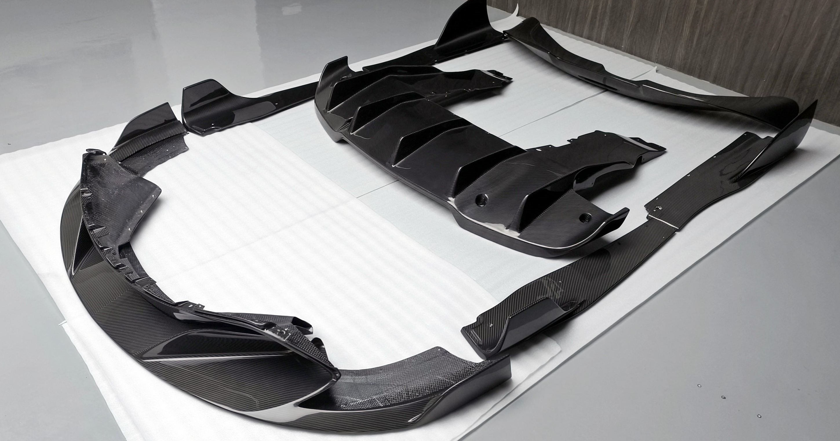 McLaren 720S Full Carbon Fiber Artisan Aero Kit