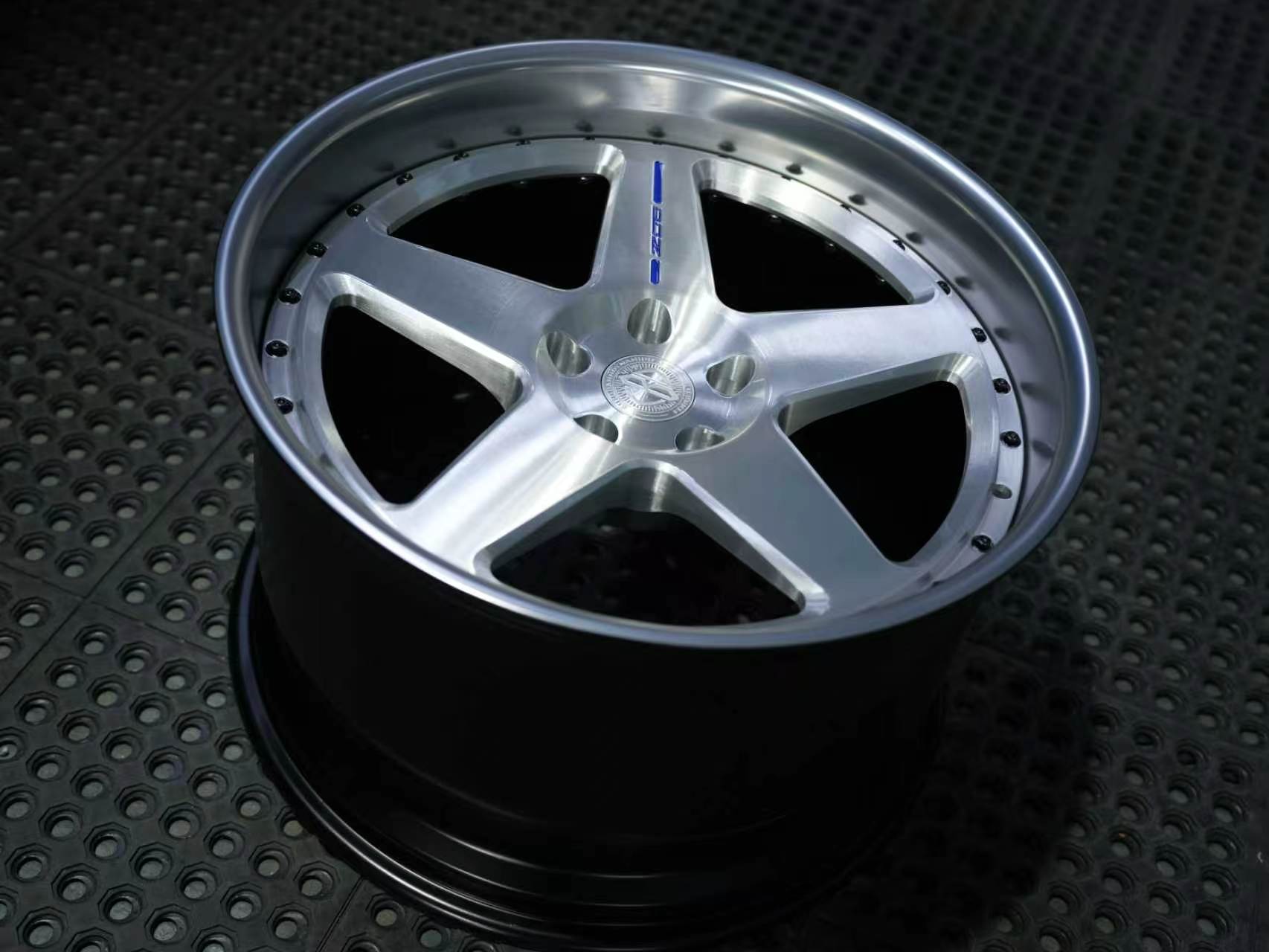 Velocity Forge FV-18 Forged 2Pc Wheels Set Of 4