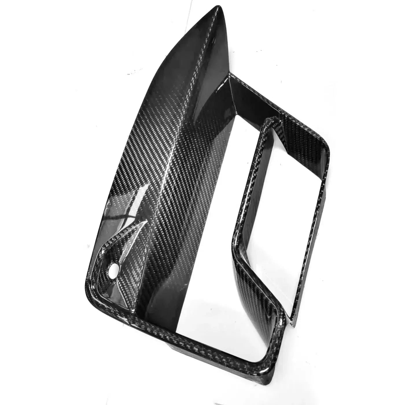 BMW F90/G30 M5 LCI Carbon Fiber Front Air Duct