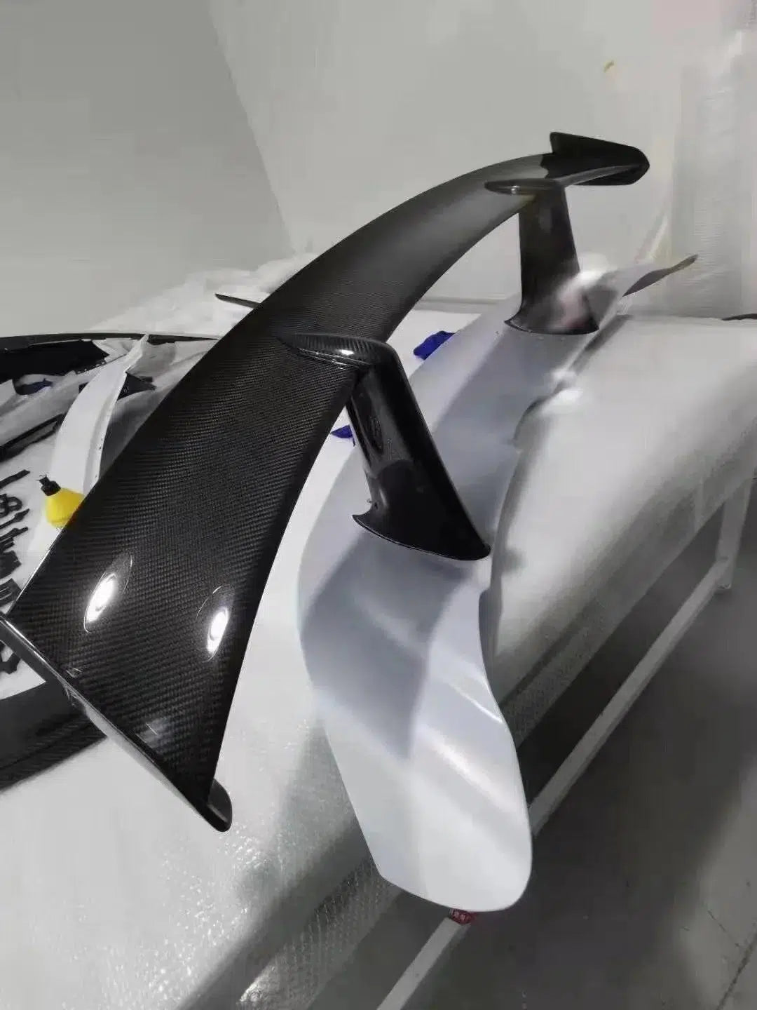 McLaren 720 Carbon Fiber 1016 Style Wing With Base Panel