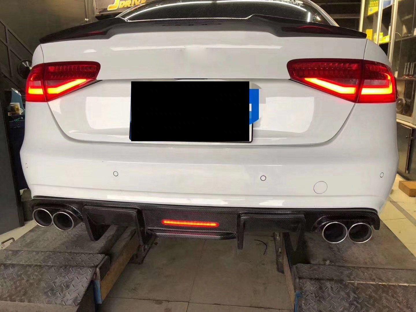 Audi Carbon Brake Light Diffuser A4/S4 - eurobahndynamics