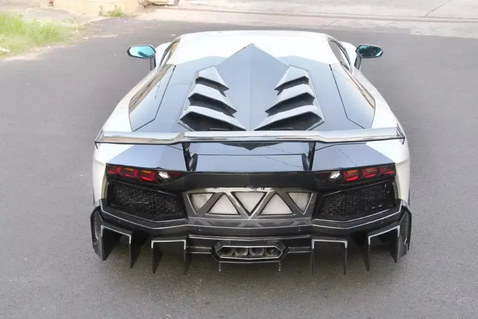 Lamborghini Aventador Artisan Carbon Fiber Engine Vent Cover - eurobahndynamics